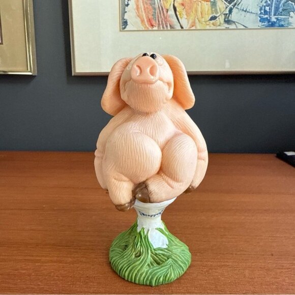Piggin Poo 2000 by David Corbridge Pig Collectable - Picture 2 of 9